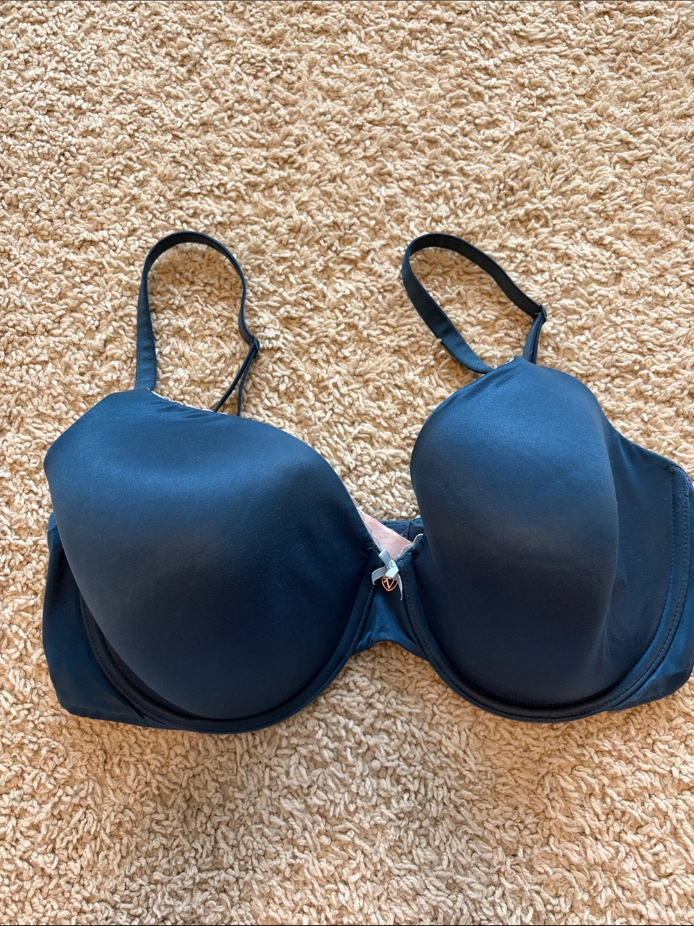 Victorias Secret lightly lined perfect coverage. 36 DDD
